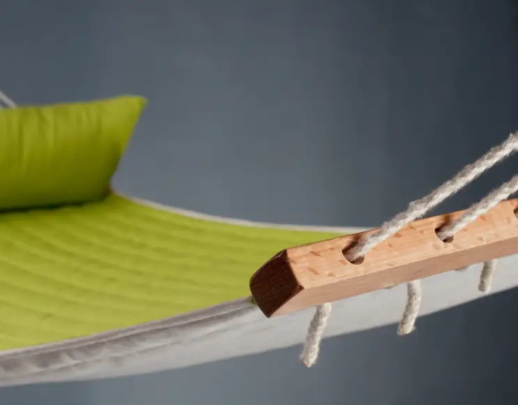 AVOCAT HAMAC AVEC BÂTON, SERVIETTE REMBOURRÉE ET COUSSIN