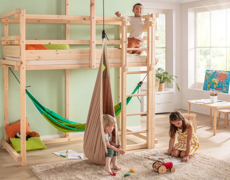 CHAISE SUSPENDUE MODÈLE OURS EN PELUCHE en forme de GOUTTE
